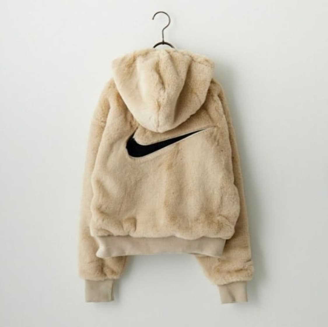 나이키 백 빅스우시 로고 퍼 후드 자켓 상품이미지1