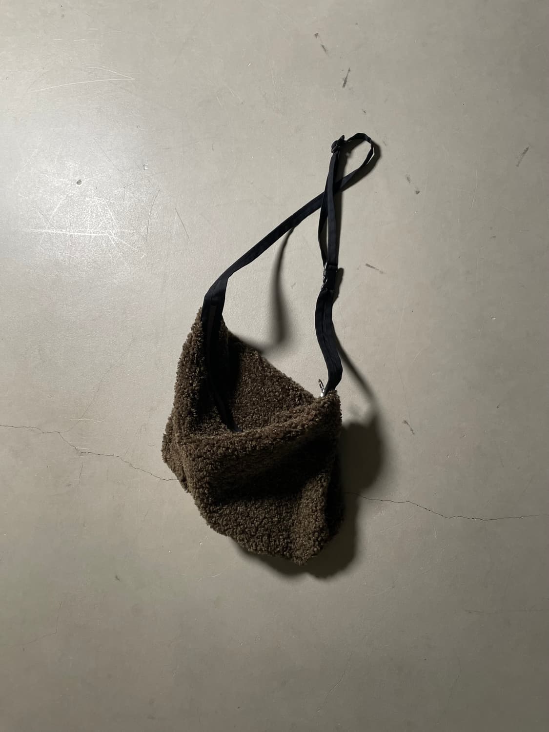 H•d  Boa Fleece Shoulder Pouch 상품이미지1