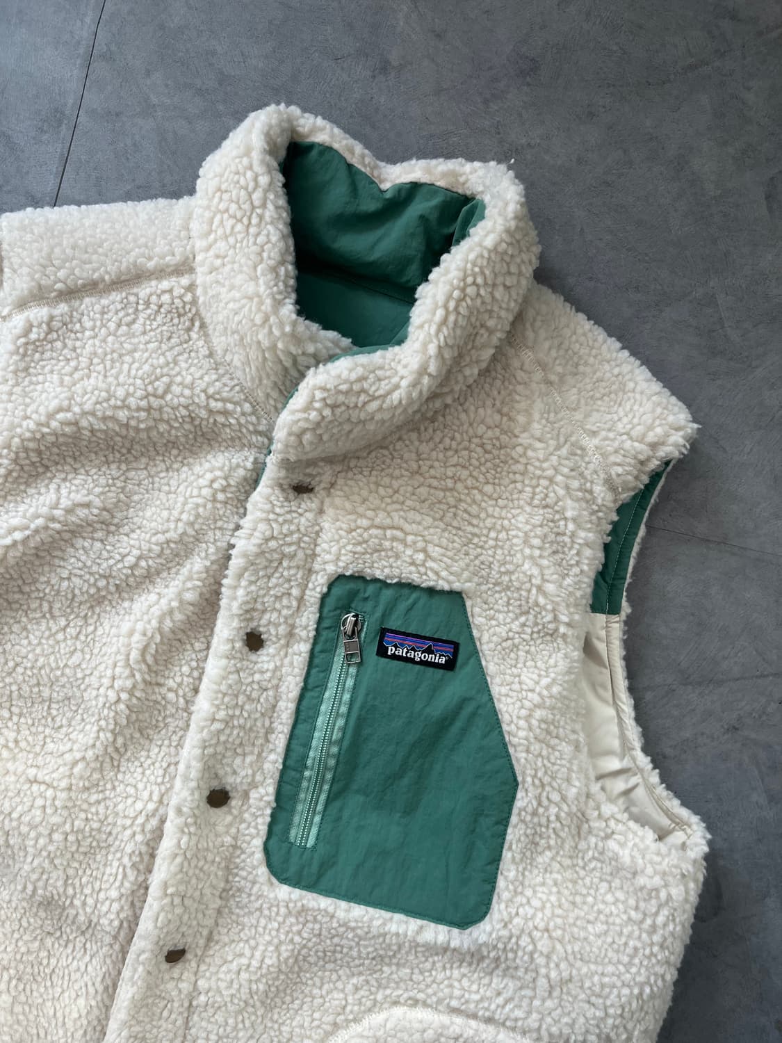 Patagonia 파타고니아 레트로 리버시블 베스트  상품이미지2