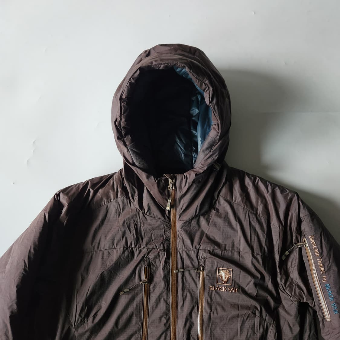 블랙야크 고프코어 아톰맛 경량패딩 상품이미지6