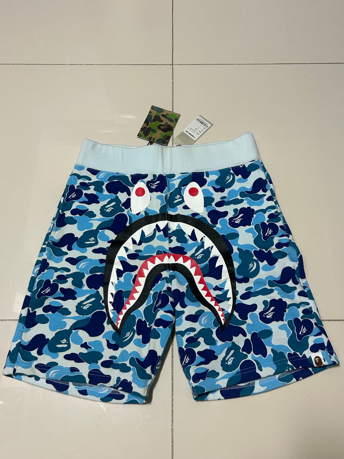 베이프 샤크 카모반바지 s 상품이미지1