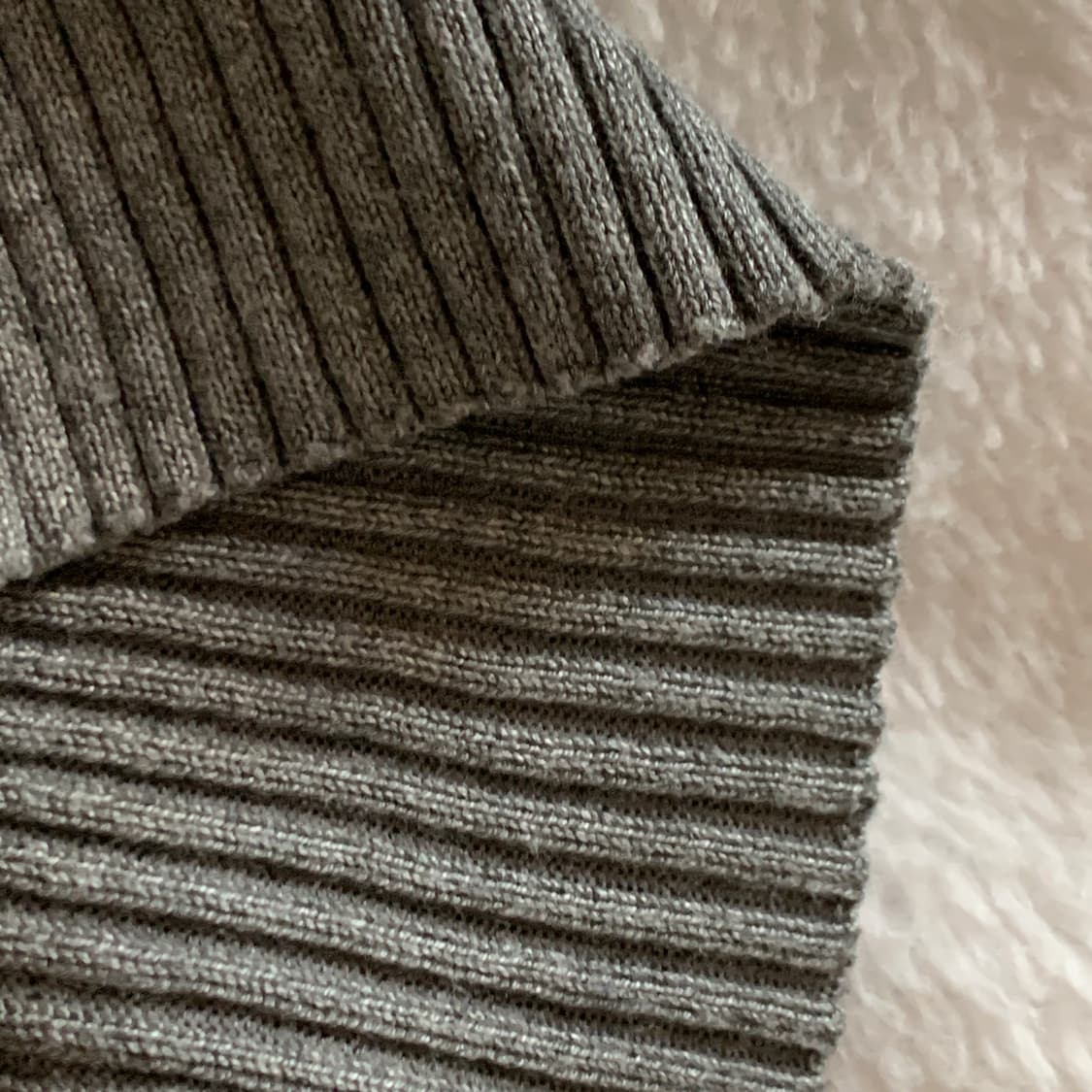 그레이 골지 니트 뷔스티에 레이어드 나시 탑 상품이미지8