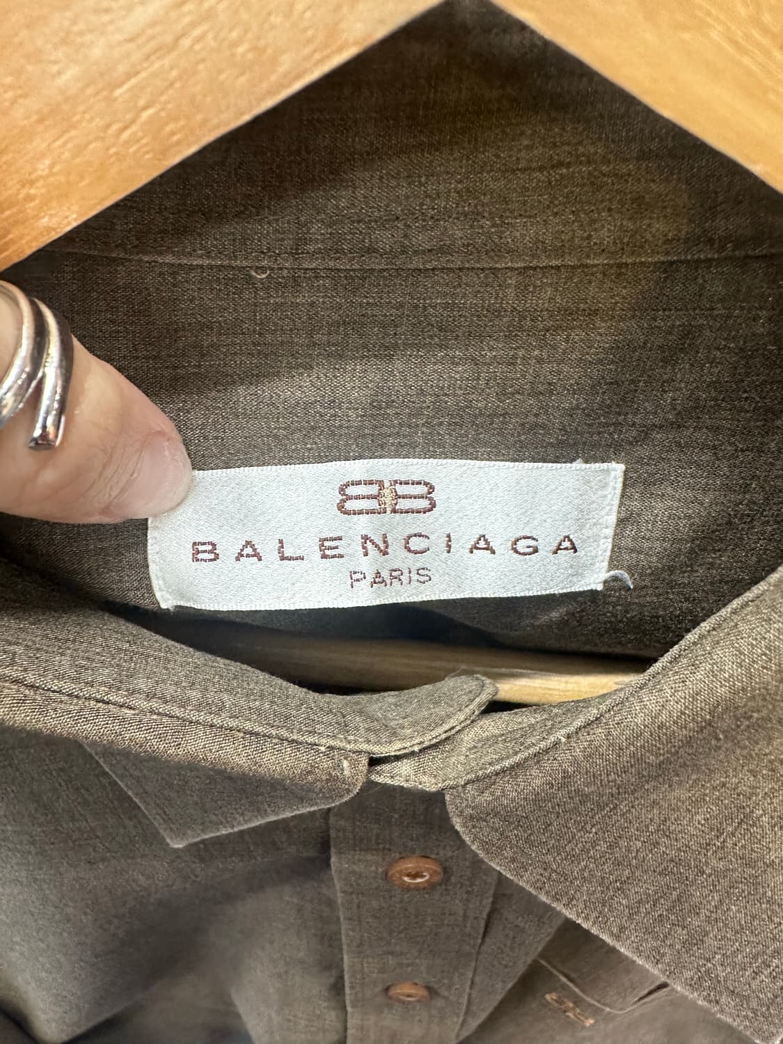 발렌시아가 브라운셔츠 상품이미지8