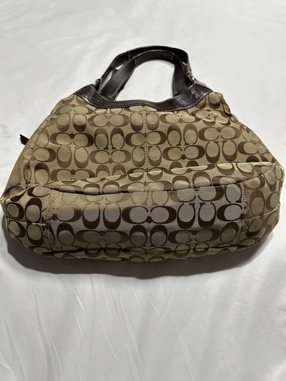 코치 시그니처 숄더백 상품이미지6