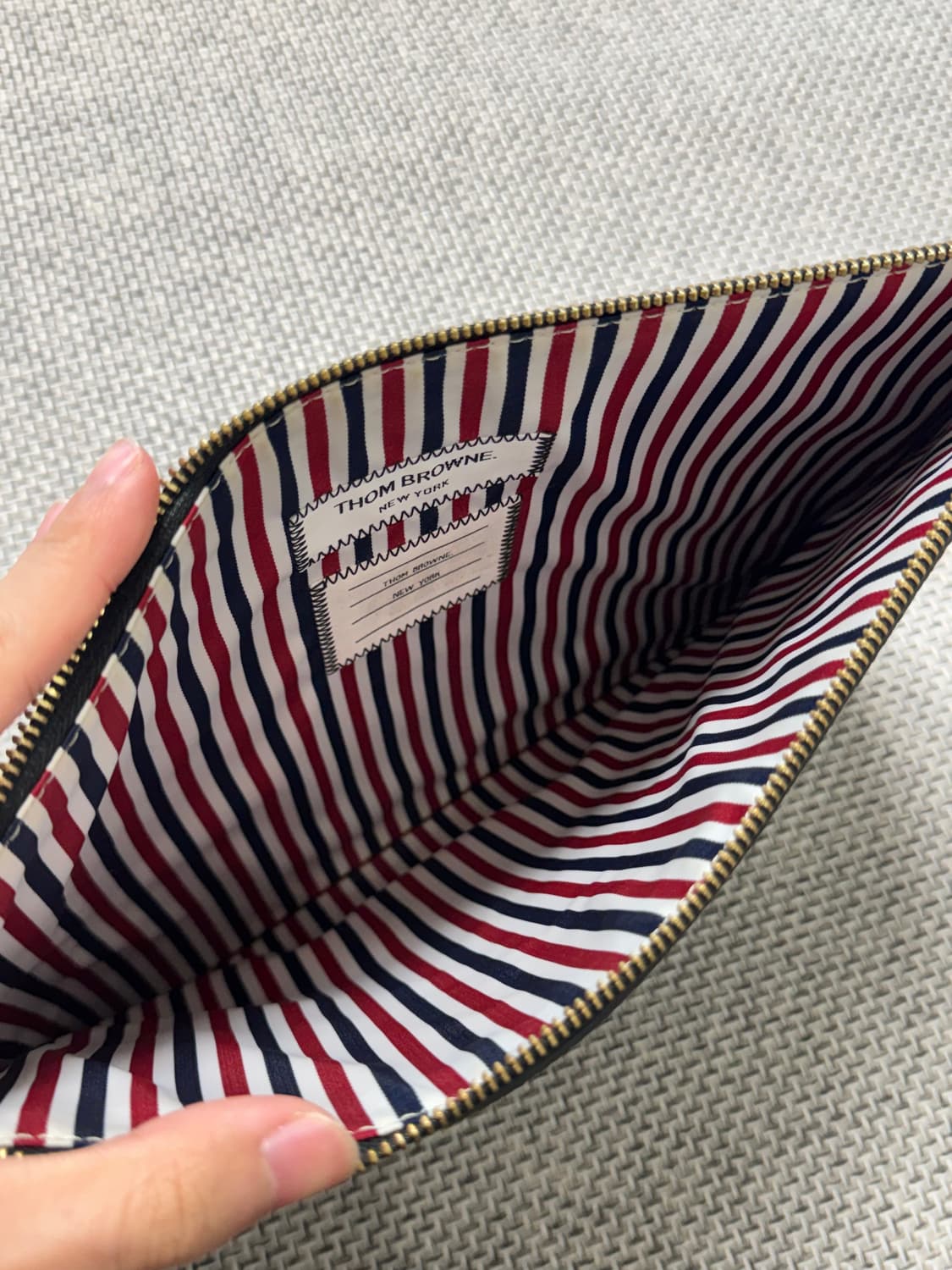 톰브라운 클러치 L 상품이미지9