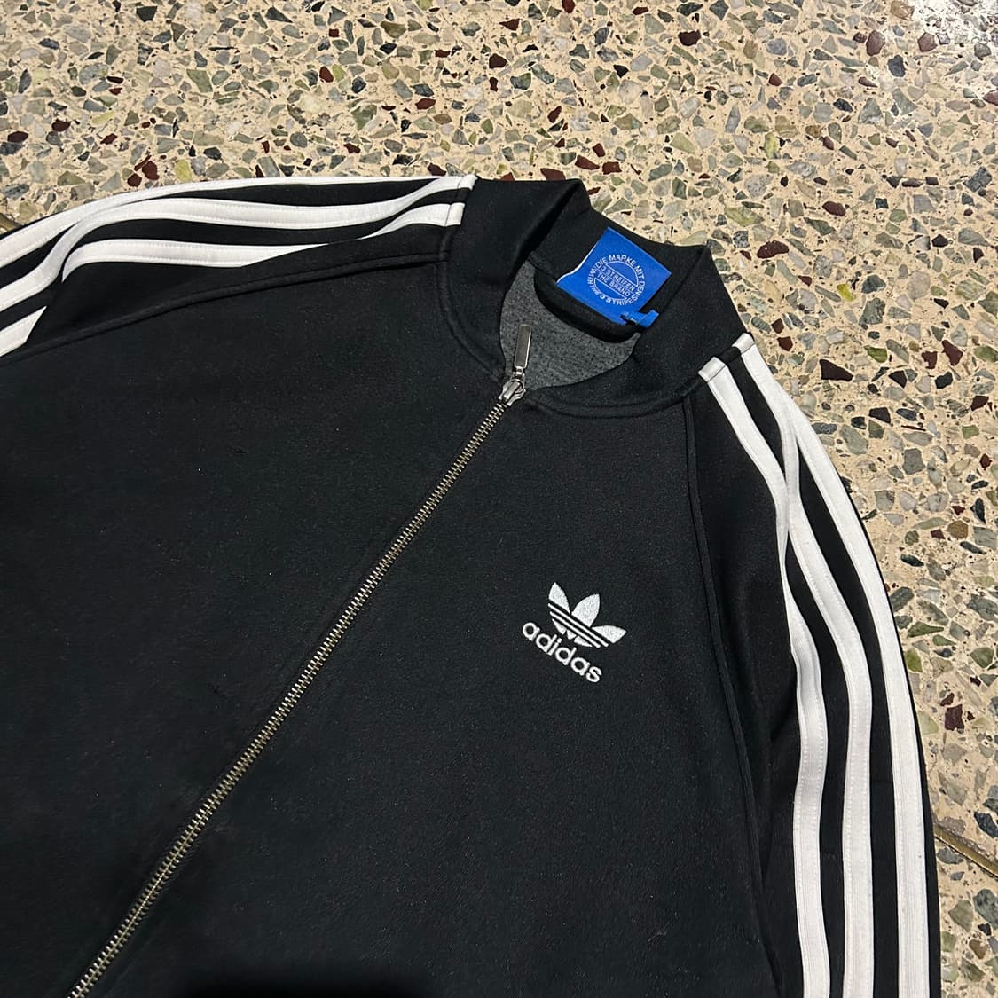 아디다스(ADIDAS) 슈퍼스타 블랙 트랙탑 져지 상품이미지2