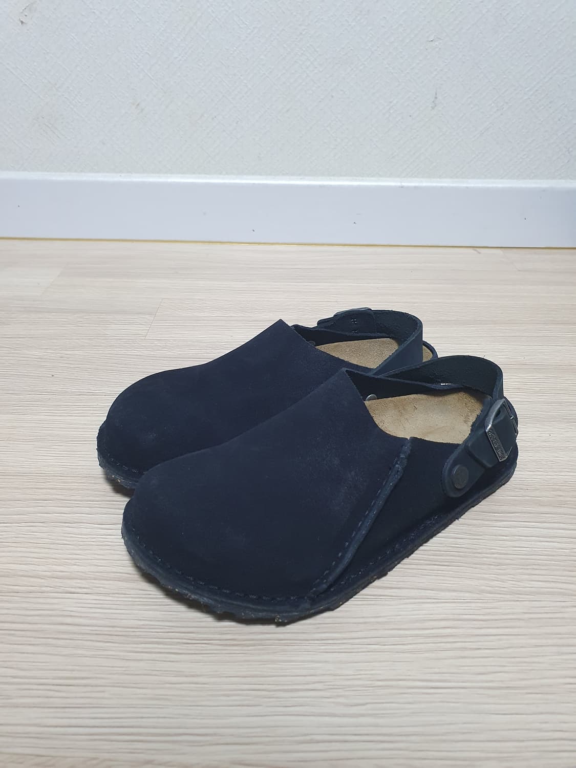 버켄스탁 루트리 스웨이드 클로그 230 상품이미지4