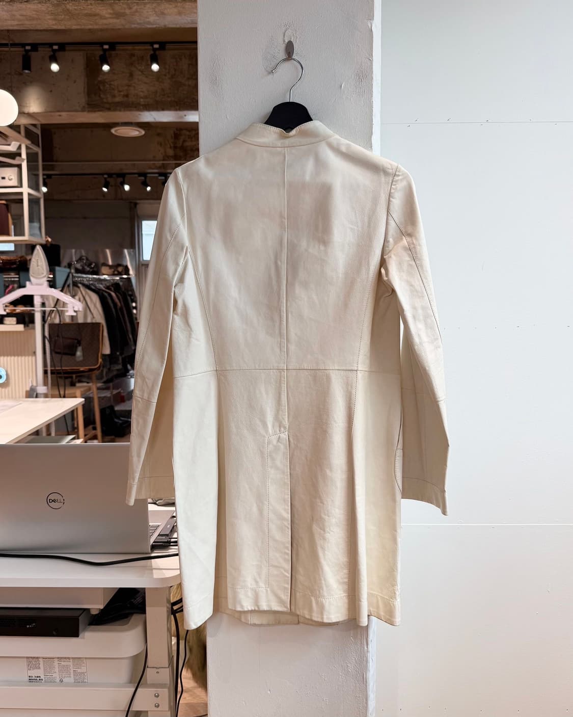 브루넬로 쿠치넬리 아이보리 펠레 레더 자켓  상품이미지7