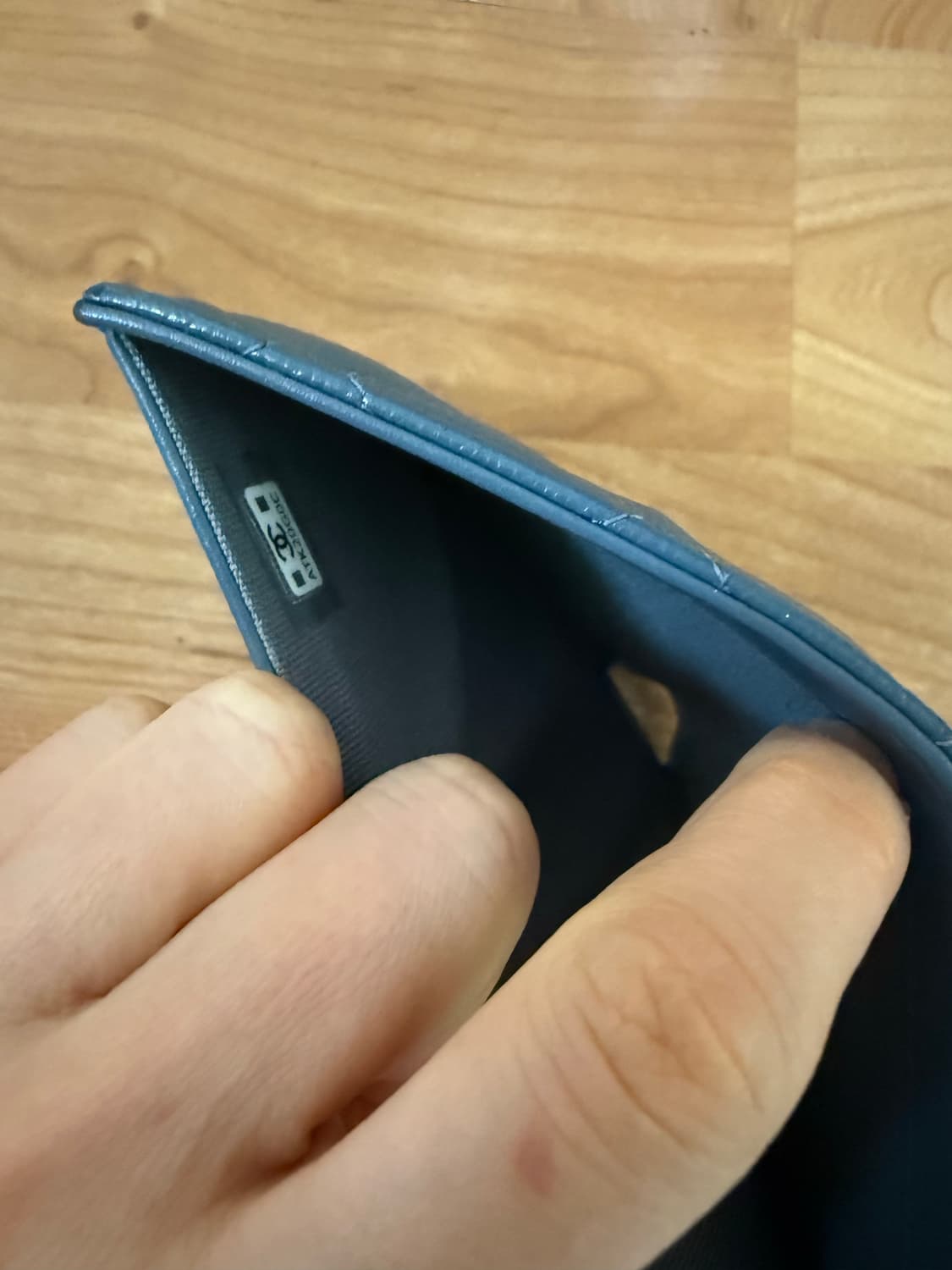 샤넬 캐비어 반지갑 블루 상품이미지7