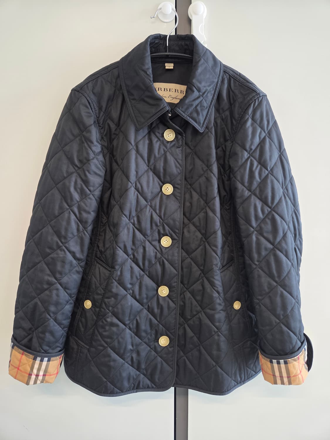 버버리 퀼팅 프랭크비 블랙 M 상품이미지1