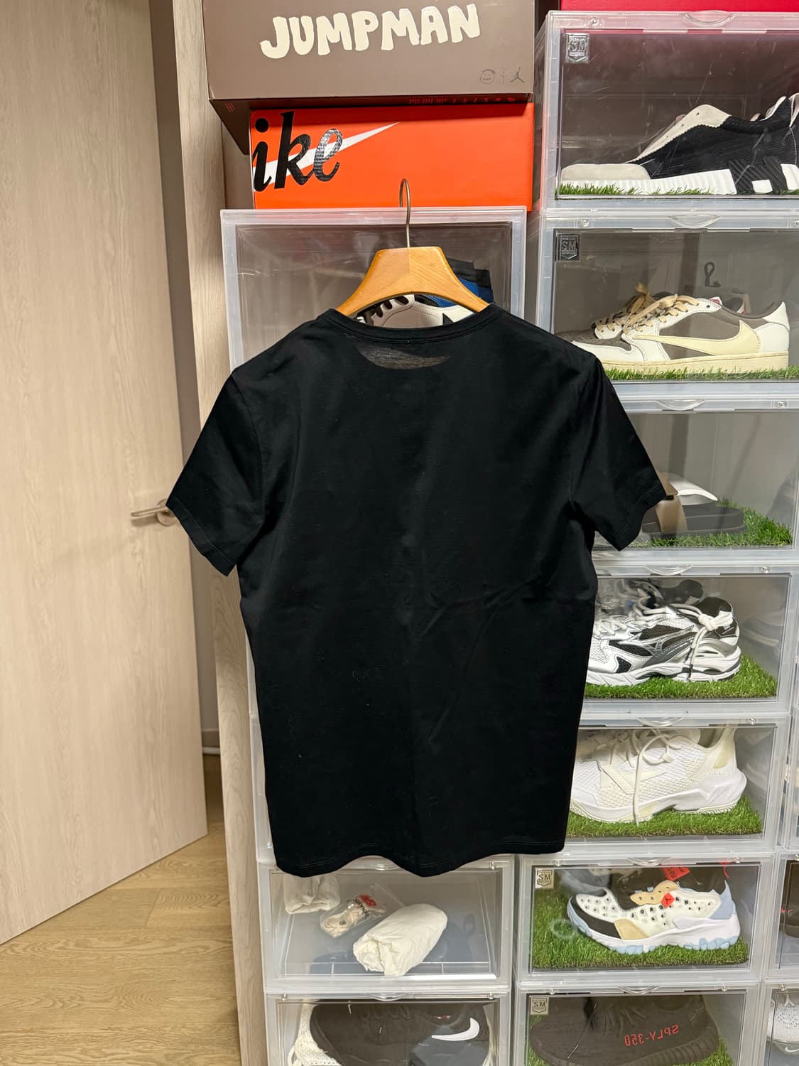 몽클레어 반팔 판매 드라이완료 실착 3회 미만 상품이미지2