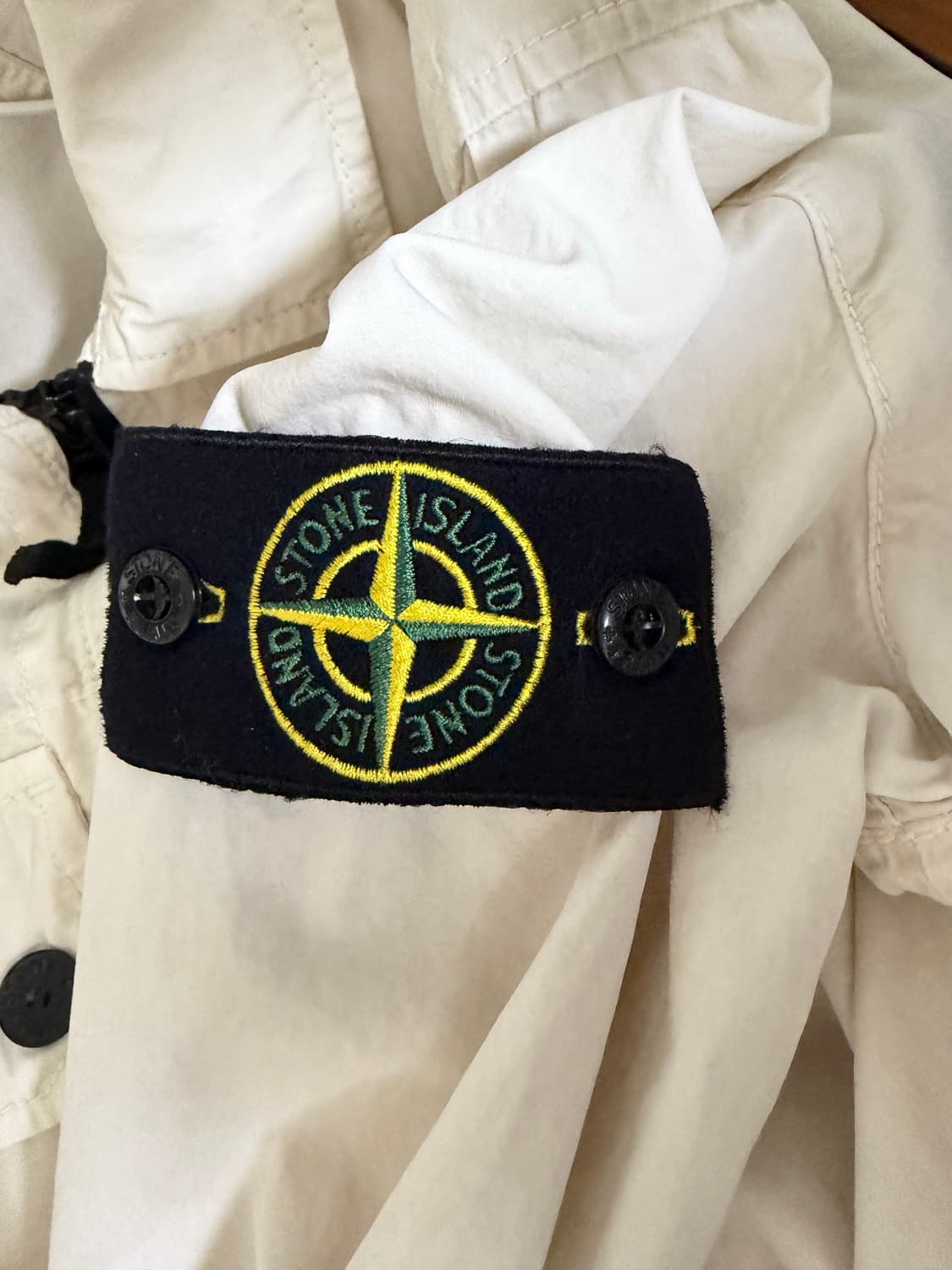 스톤아일랜드 올드 이팩트 오버셔츠 상품이미지3