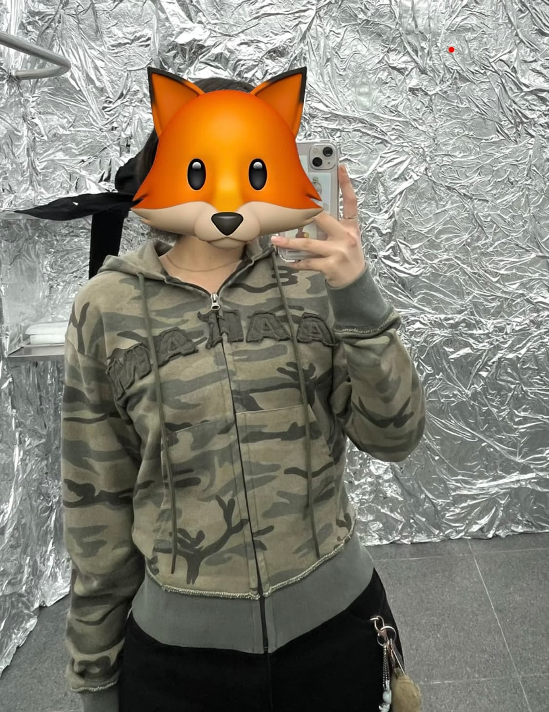 아캄 Contrast Logo Zip-Up Hoodie (Khaki) 상품이미지3