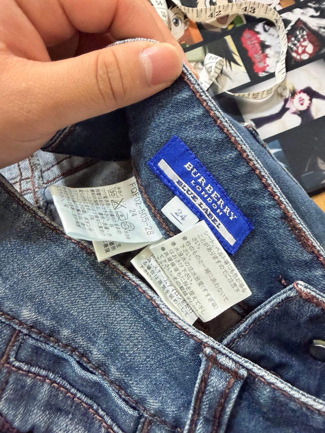 버버리 로고 자수 데님 카프리 팬츠 바지 상품이미지9