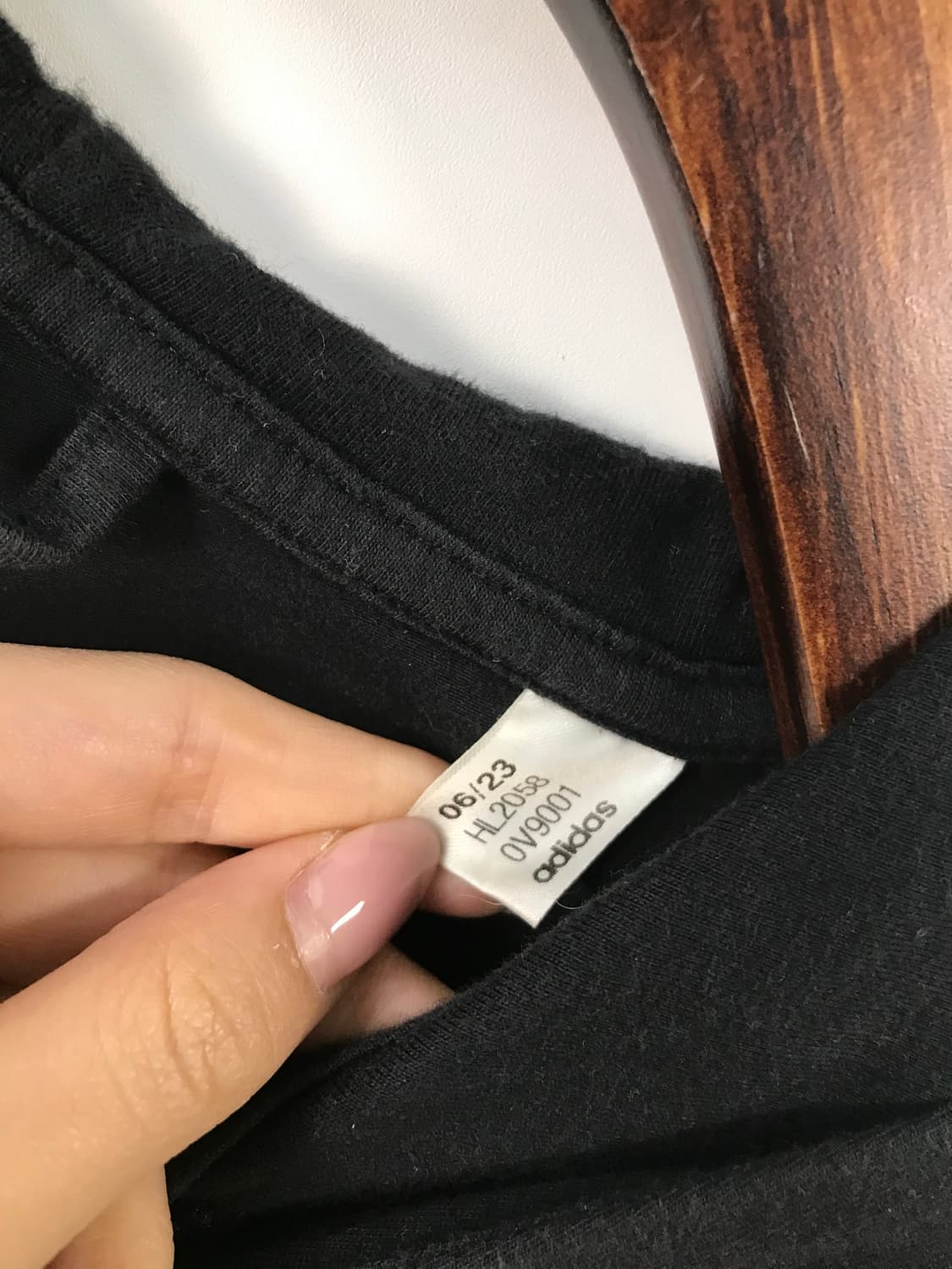 아디다스 자수로고 사이드라인 블랙 후드집업 상품이미지4