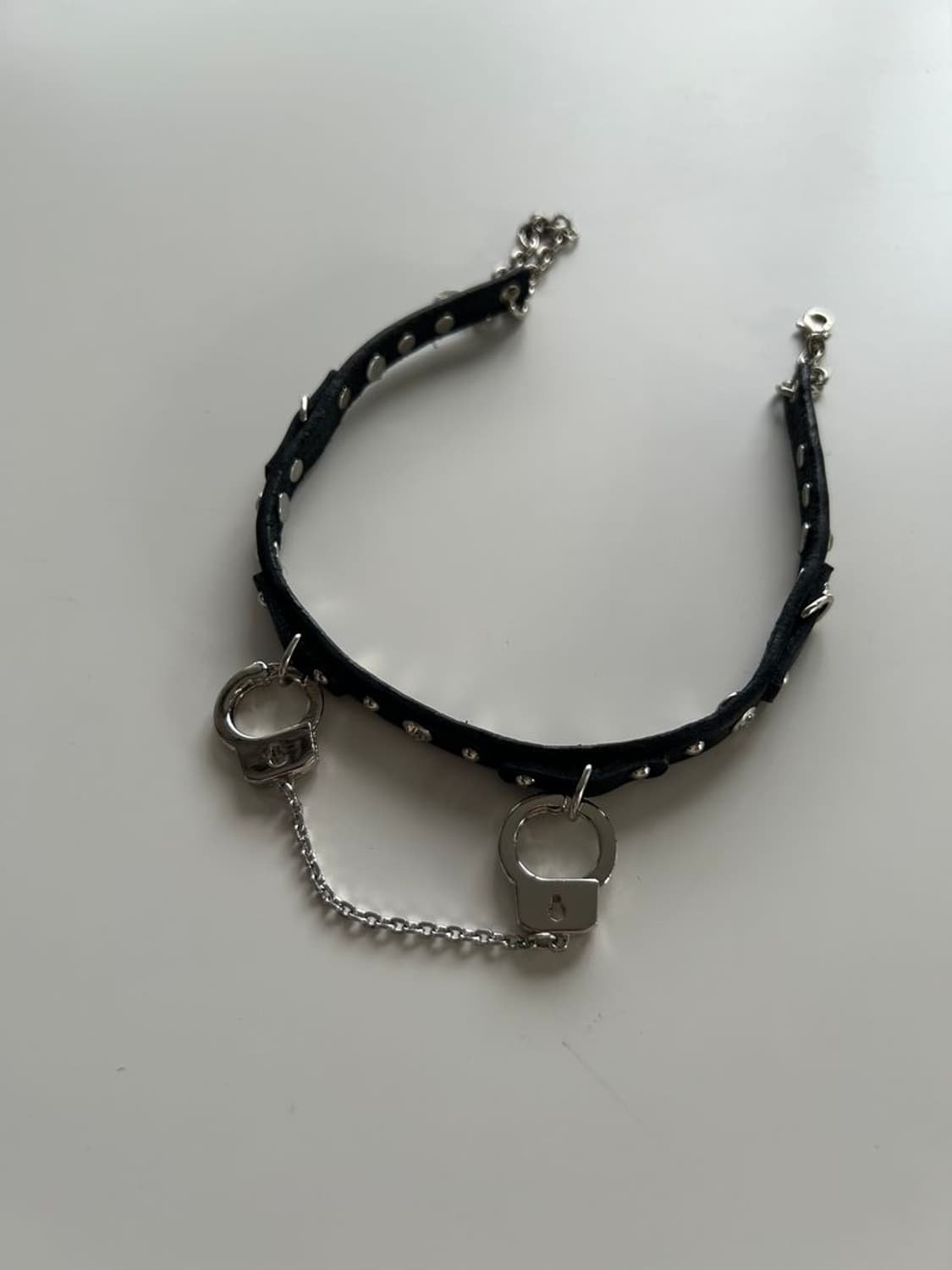 HANDCUFFS LEATHER NECK CHOCKER 수갑 가죽 목걸이 상품이미지3