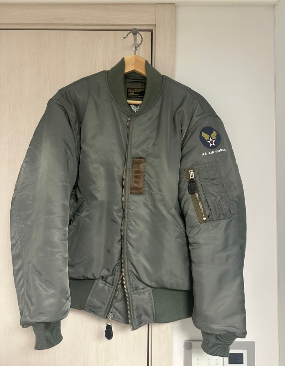 아웃스탠딩 10주년 MA-1 M사이즈 상품이미지1