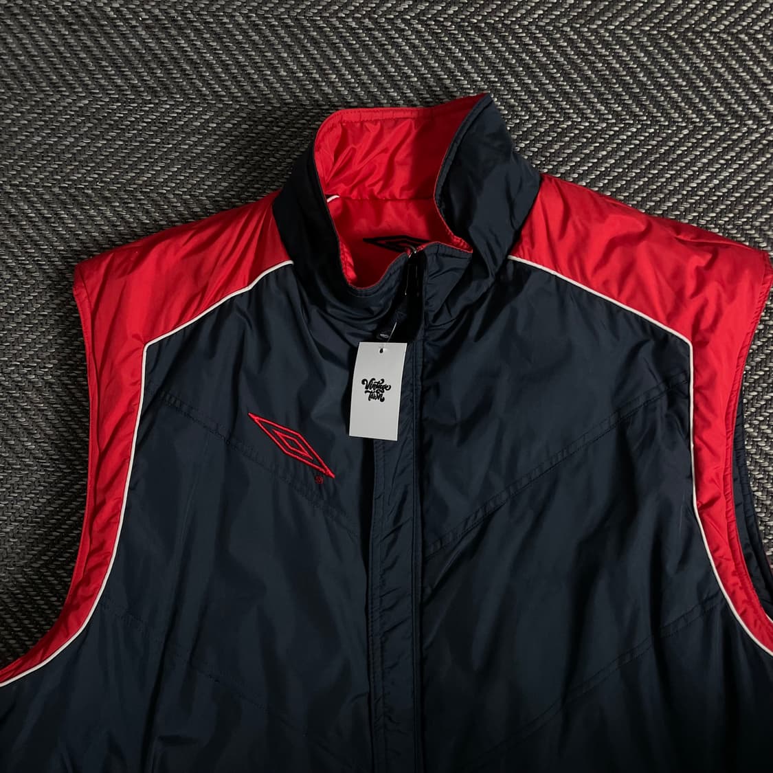 00s 엄브로 올드스쿨 양면 패딩 베스트o 3220 상품이미지3