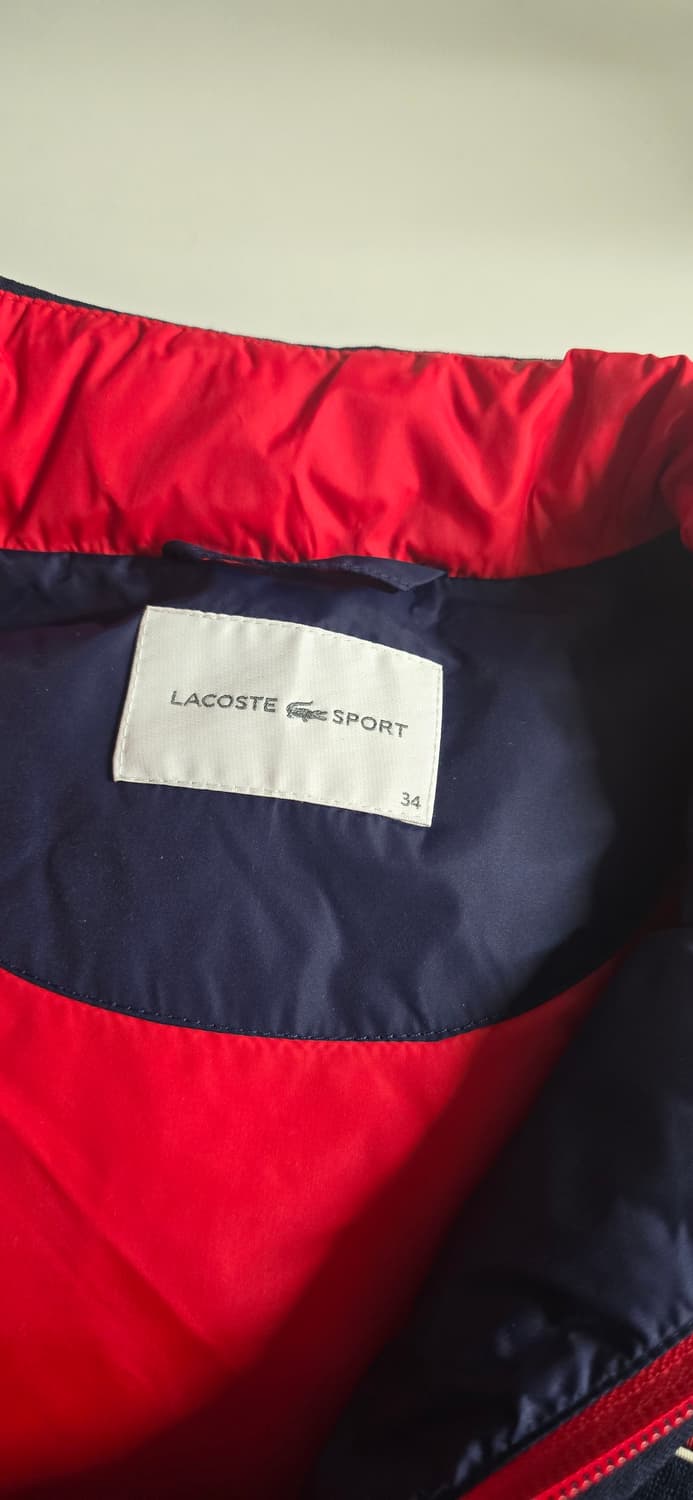 라코스테 네이비 패딩 조끼(34) 여성90 거의안입음 상품이미지4