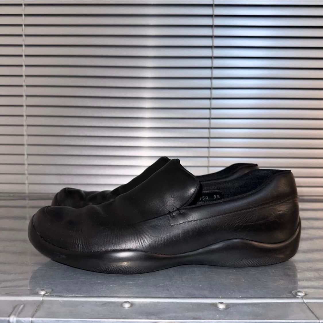 00s 블랙 프라다 스포츠 로퍼 상품이미지4