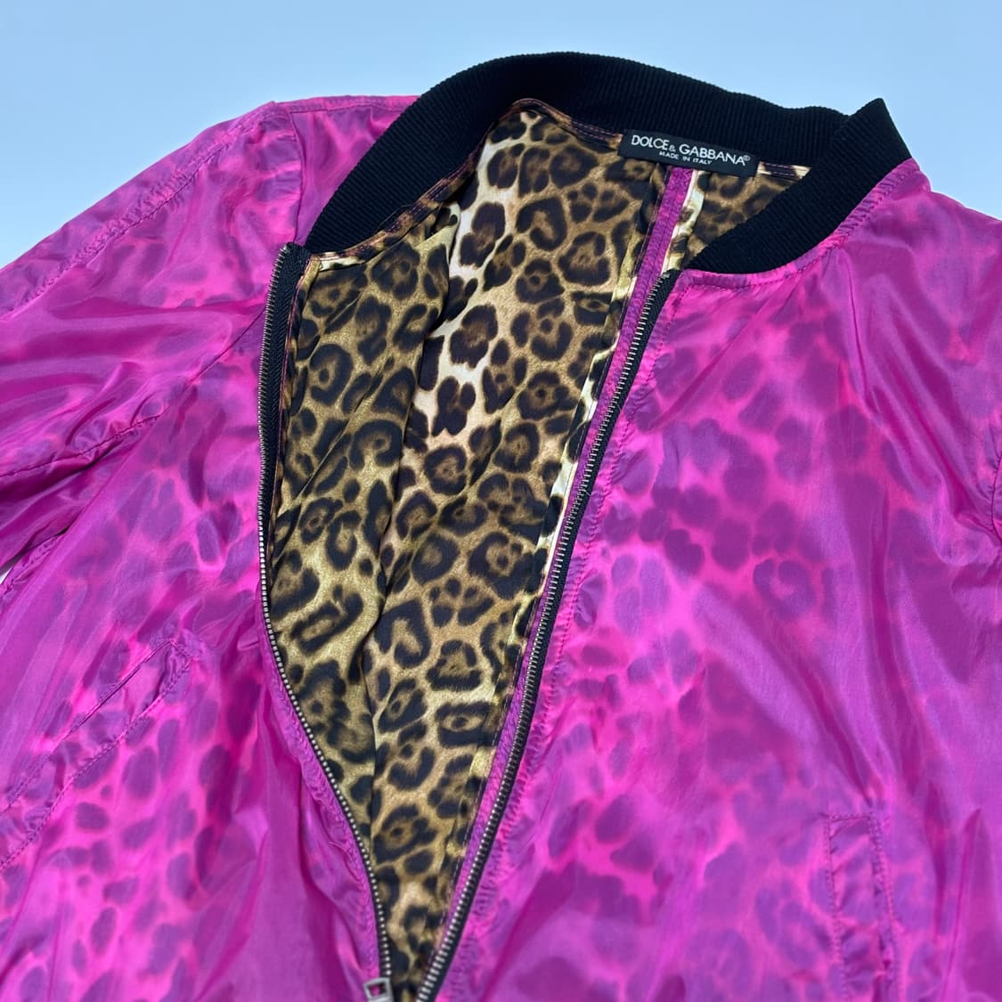 돌체앤가바나(DOLCE & GABBANA) 핫핑크 레오파드 나일론 보머 상품이미지4