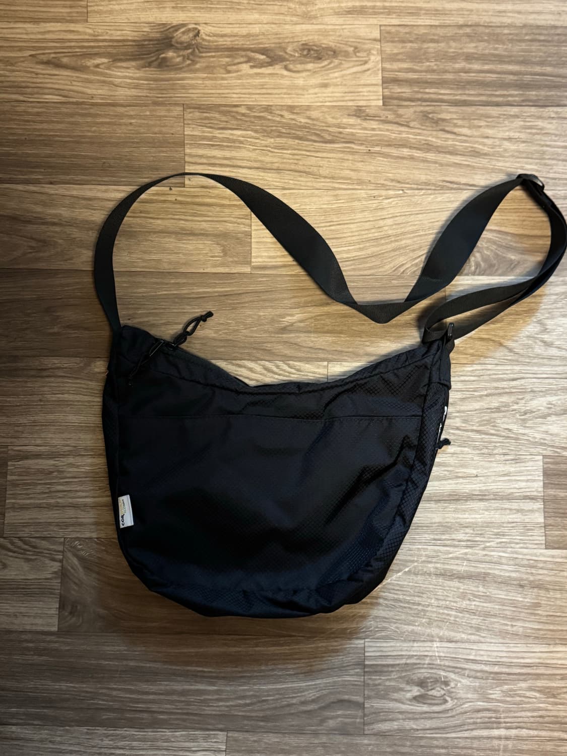 슈프림 스몰 메신저백 블랙 - 22SS 상품이미지2