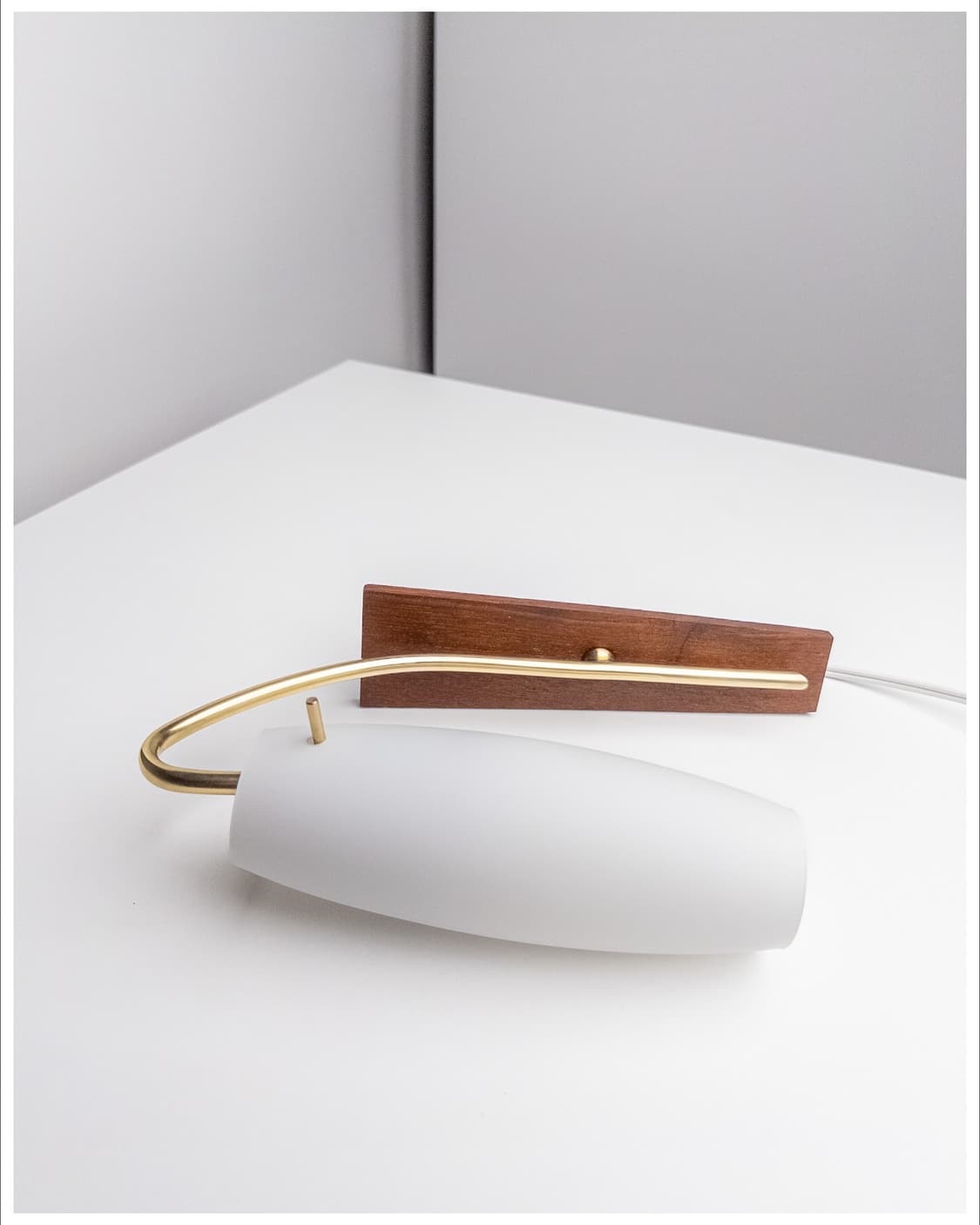 빈티지 독일 우드 벽조명 상품이미지4