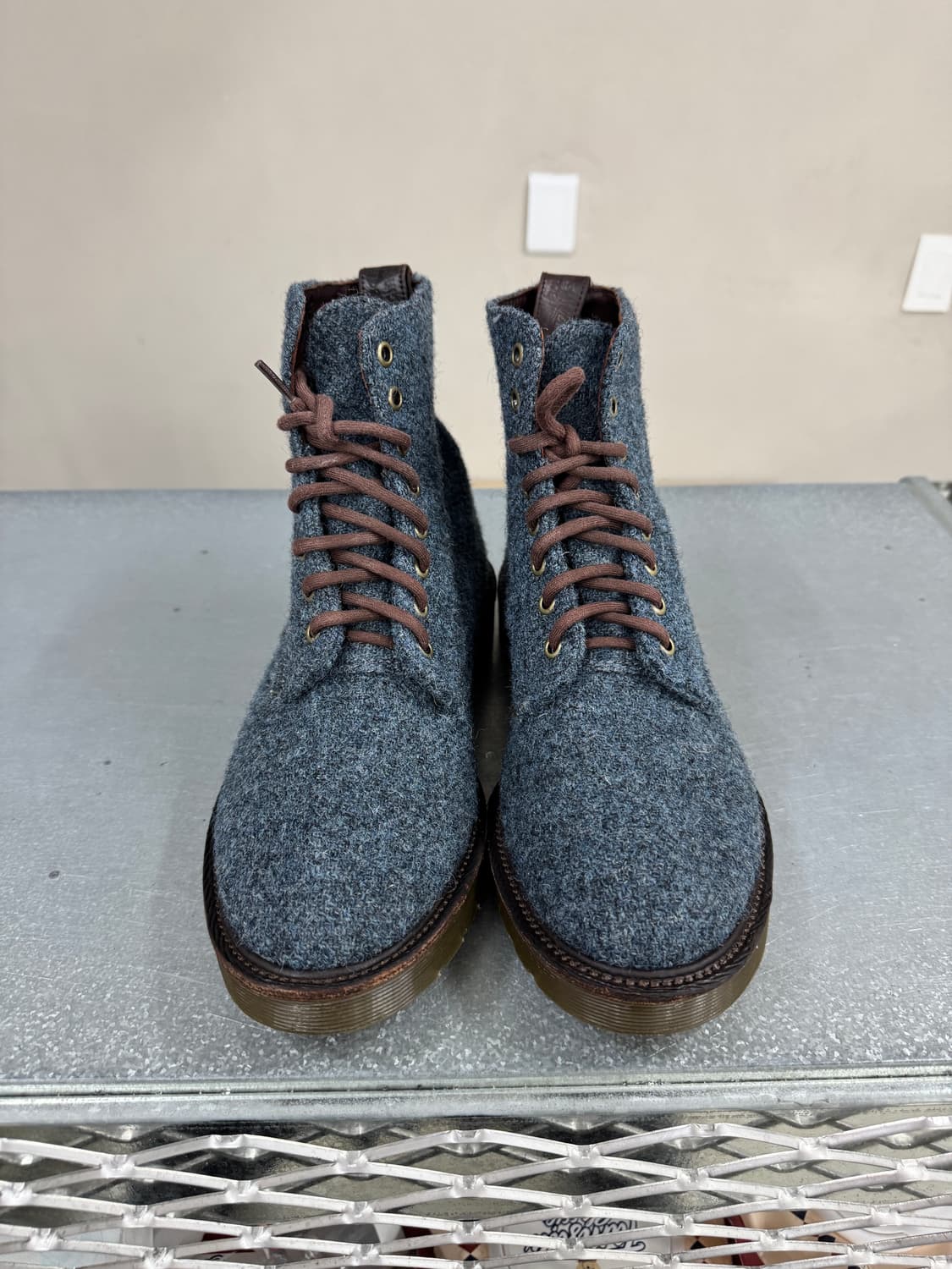 닥터마틴 X 헤리스트위드 부츠 UK7 상품이미지6