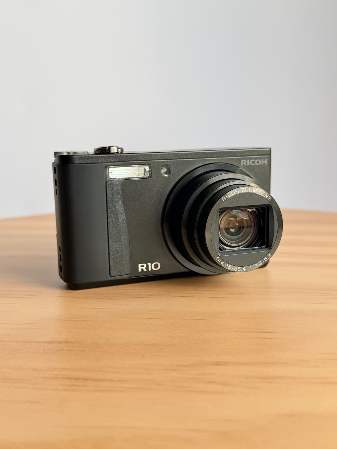 ✨미품✨ RICOH 리코 r10 블랙 상품이미지1