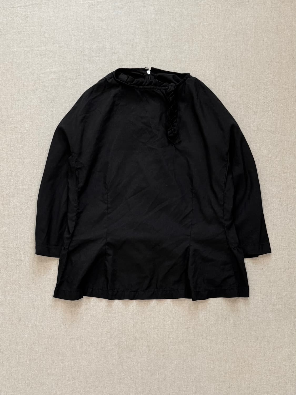 꼼데가르송 꼼꼼 18ss 비대칭 프릴넥 블라우스 셔츠 상품이미지4