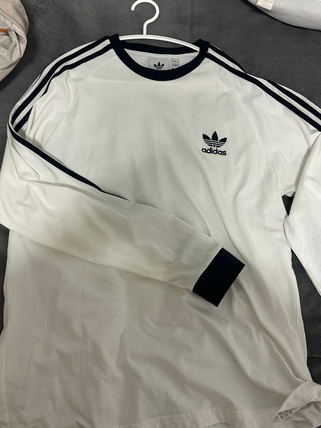 아디다스 롱슬리브 상품이미지1