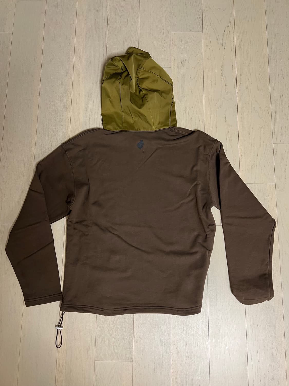 Kangjungseok 강정석 브로큰 엄브렐라 후드 브라운 상품이미지2