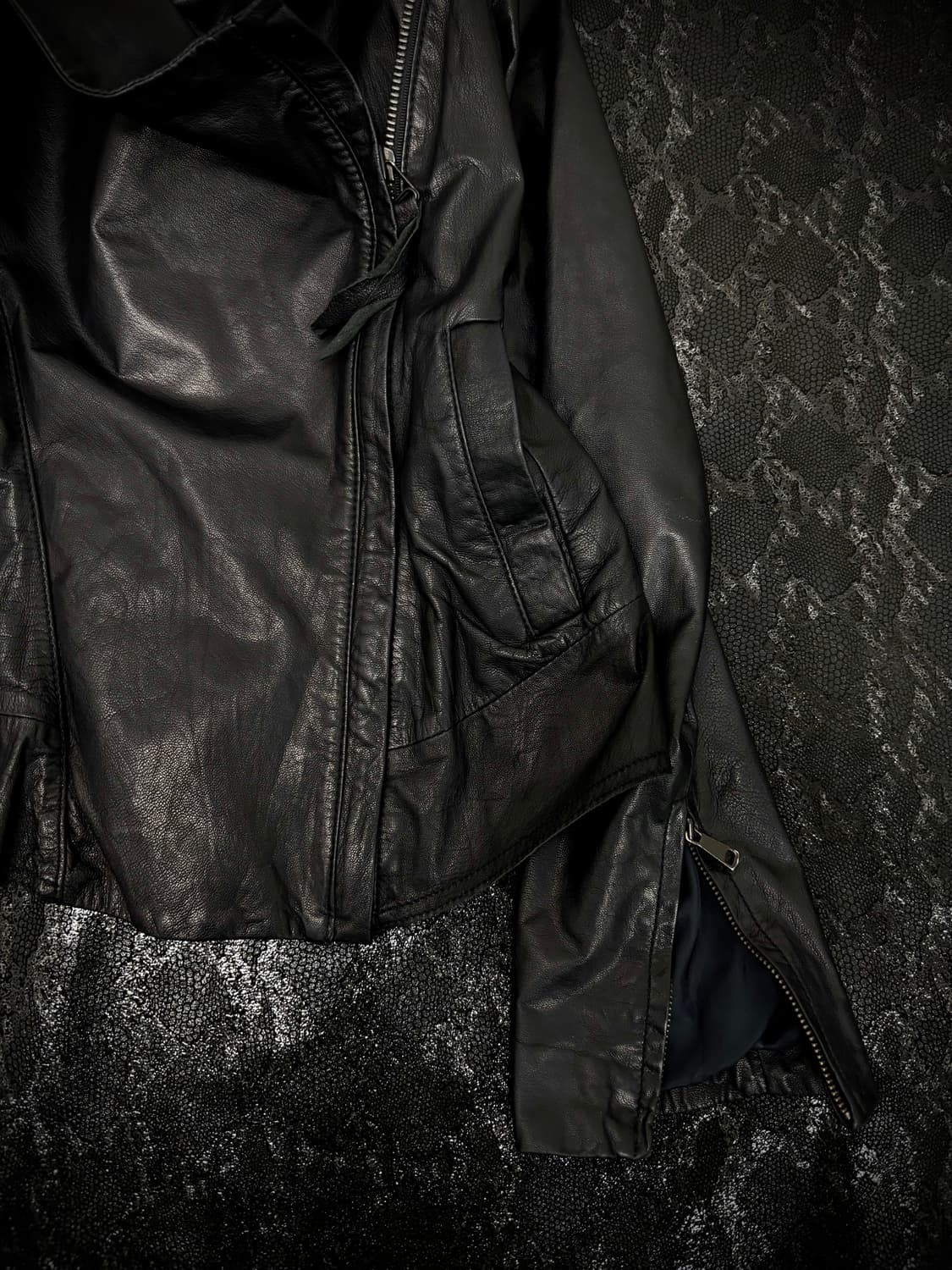 “Vintage” Rare Design Draped Leather JK 상품이미지2