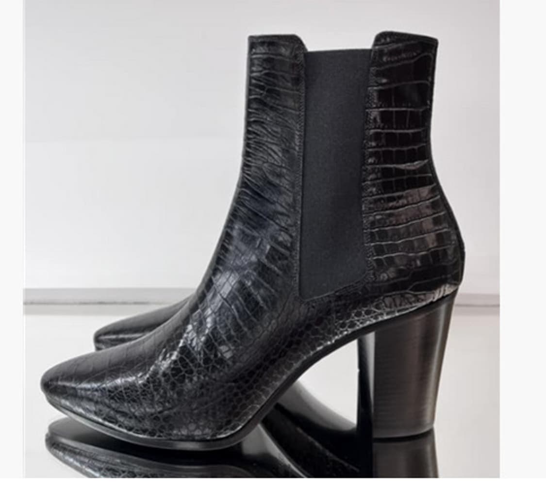 셀린느 23aw wiltern 첼시부츠 상품이미지1