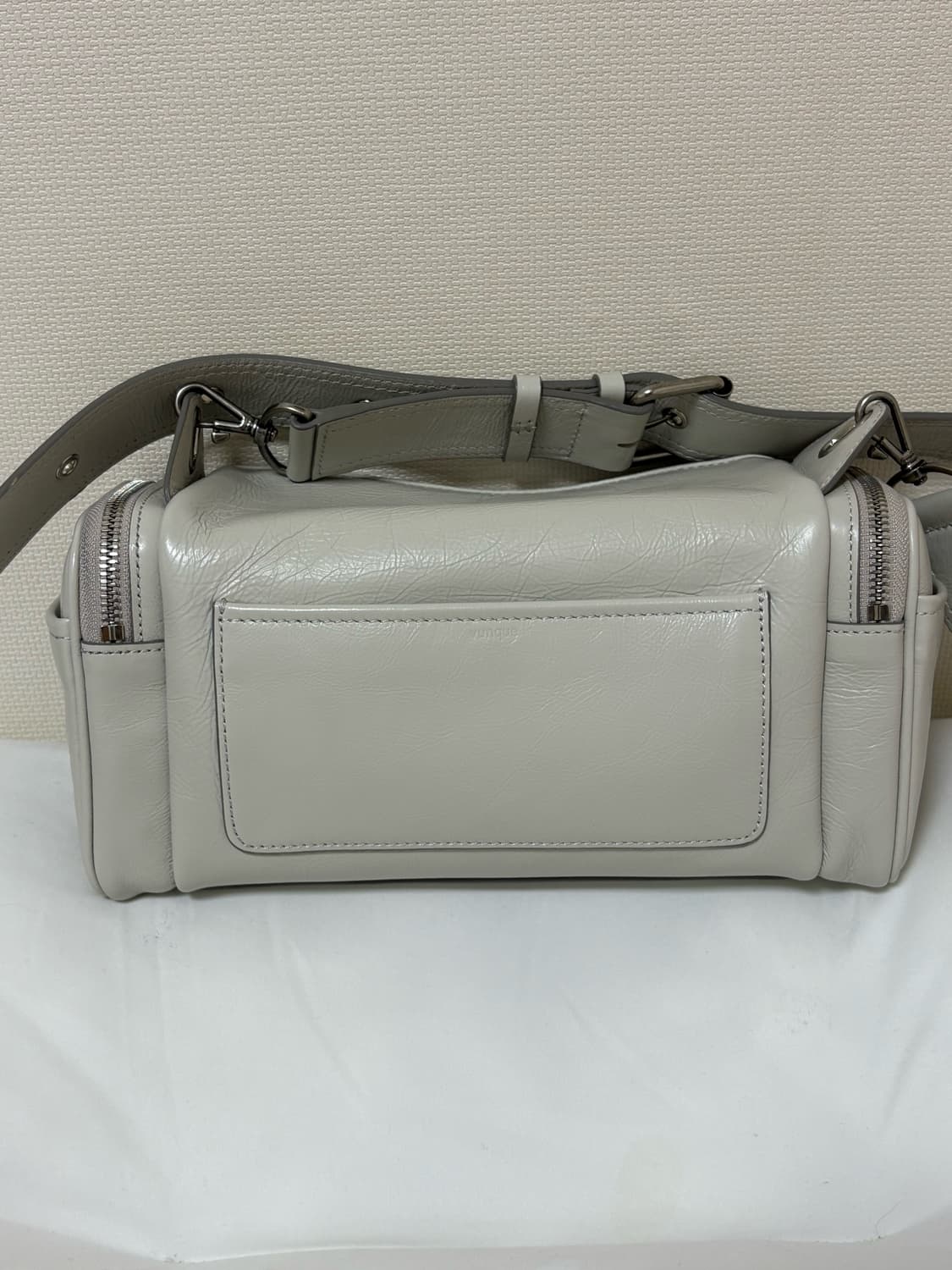 분크 퍼펙 멀티 포켓 숄더 S 아이보리 풀구성 상품이미지6