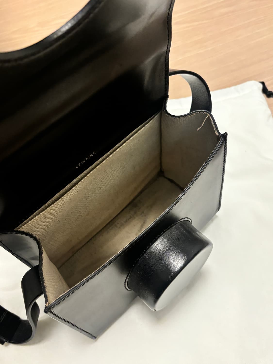 르메르 카메라백 (미니x) 상품이미지9