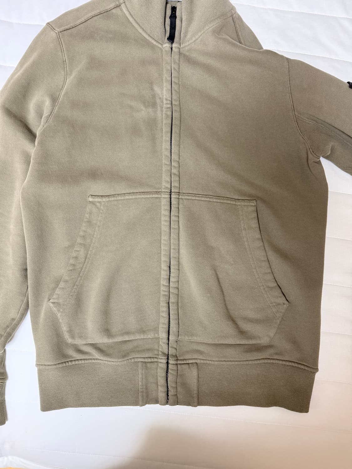 스톤아일랜드 집업 상품이미지4