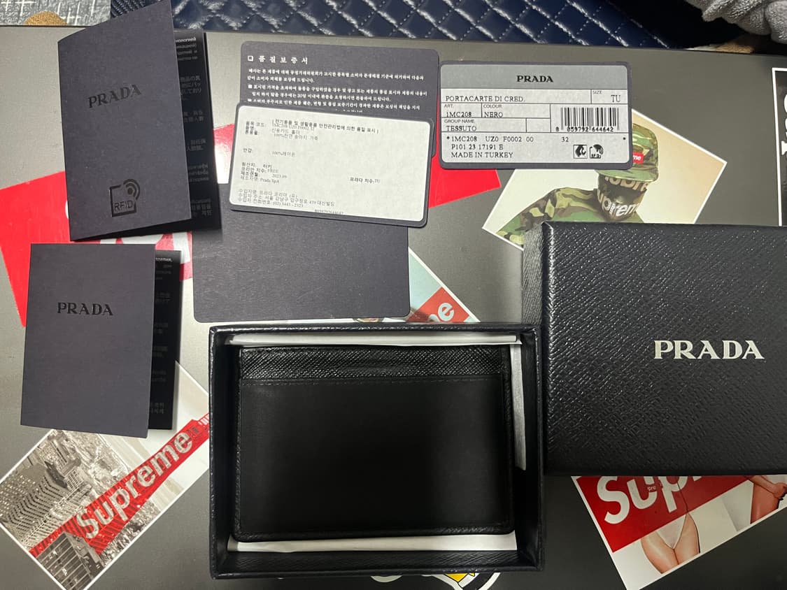 프라다 카드지갑 상품이미지2