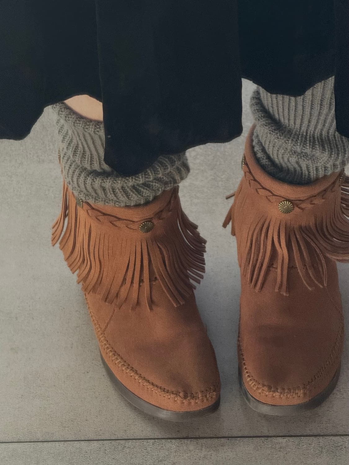 미네통카 어스뮤직 콜라보 프린지 웨스턴부츠 상품이미지6