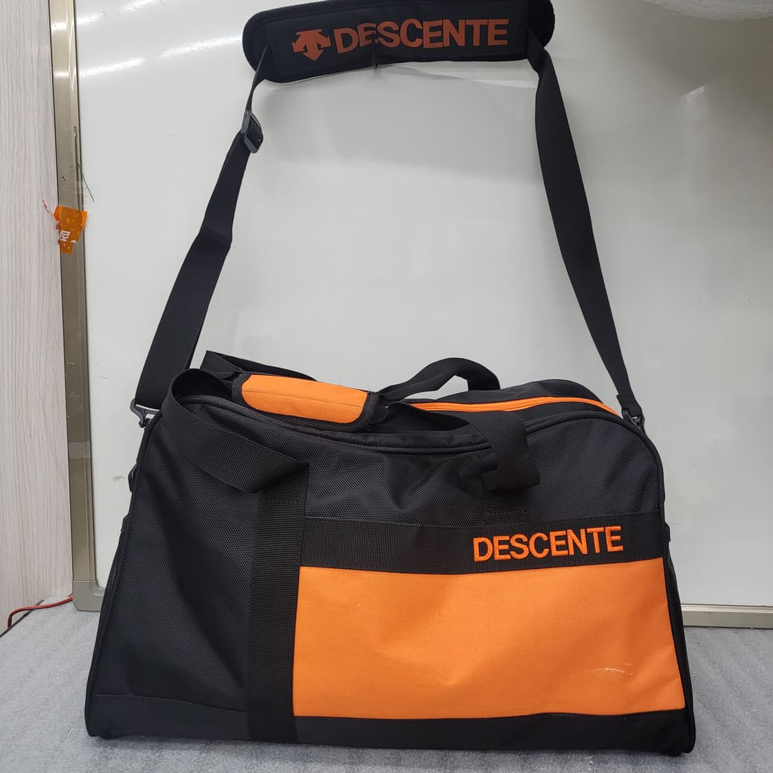 데상트 정품 더플백,보스턴백50x30x22cm 상품이미지1