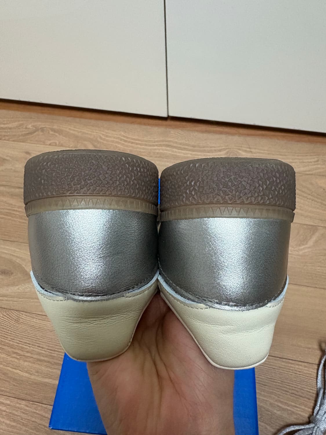 핸드볼 스페지알 js2630 새상품급 풀박스 상품이미지3