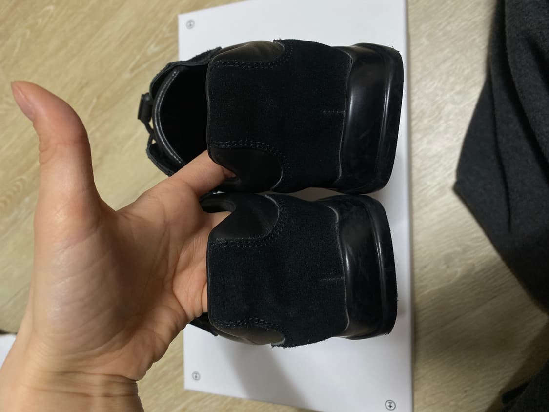 페몬트 스퀘어 블랙 235 상품이미지3