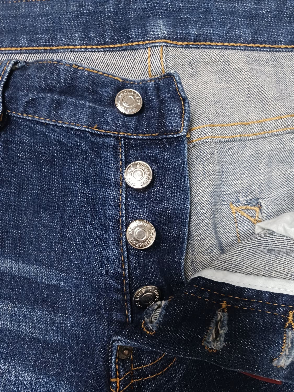 [32] 디스퀘어드2 멀티페인팅 레드탭 쿨가이진 청바지 상품이미지6