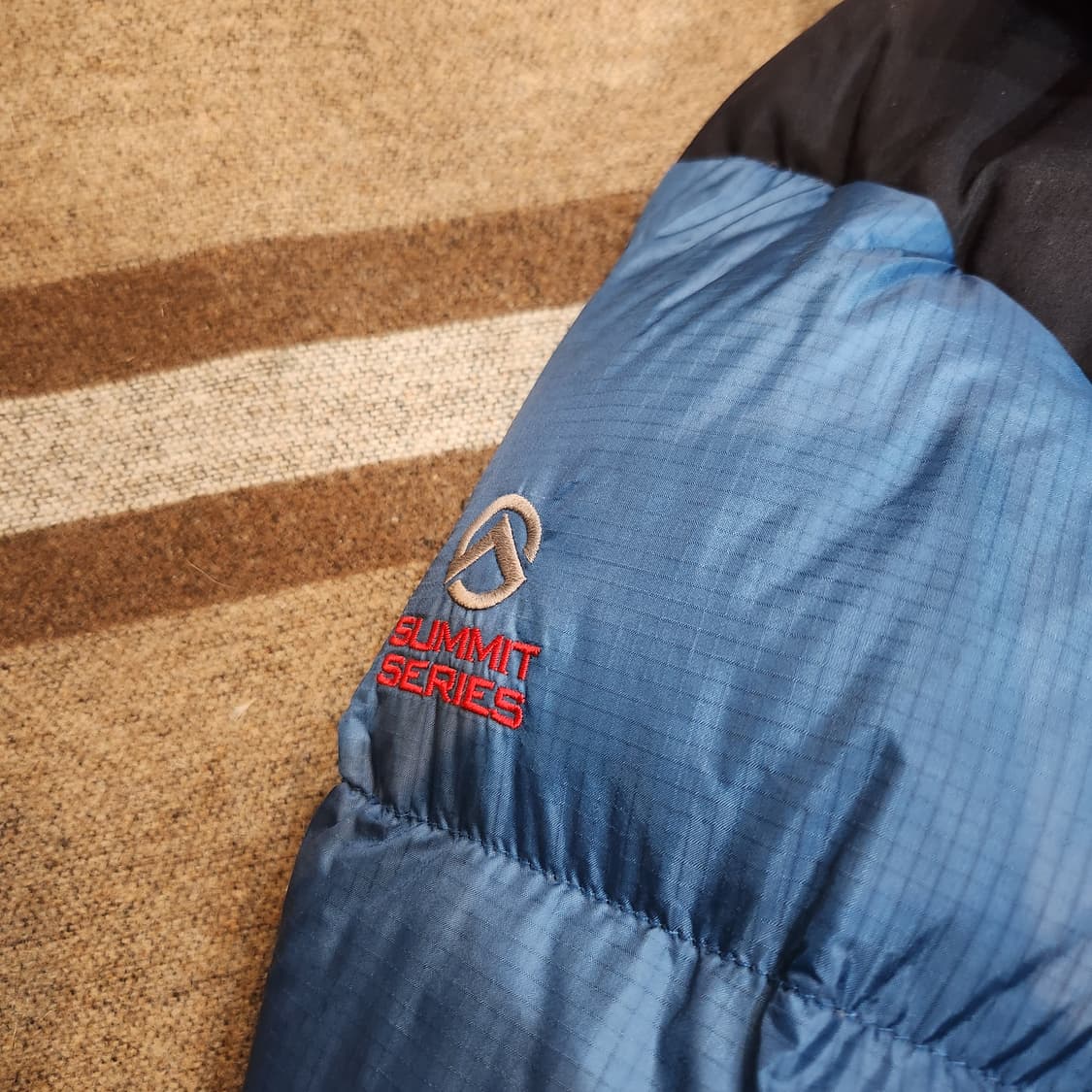 노스페이스 써밋 700 구스다운 패딩 L 눕시 상품이미지3