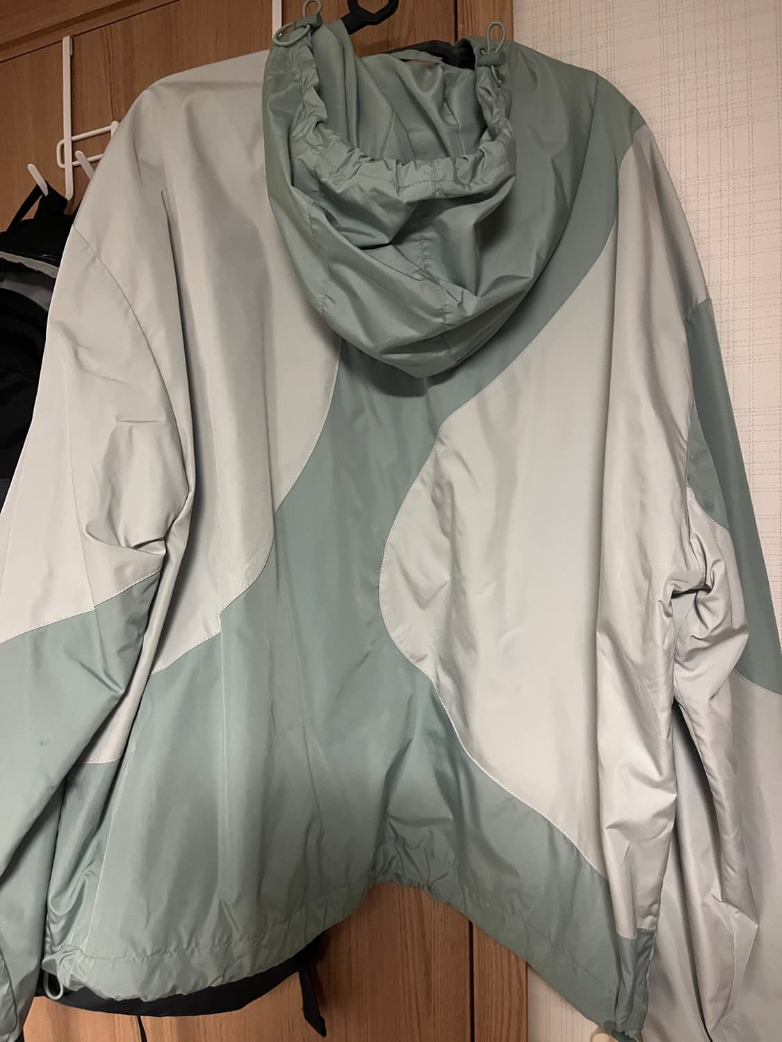 H&m Erl맛 바람막이 S사이즈 상품이미지2