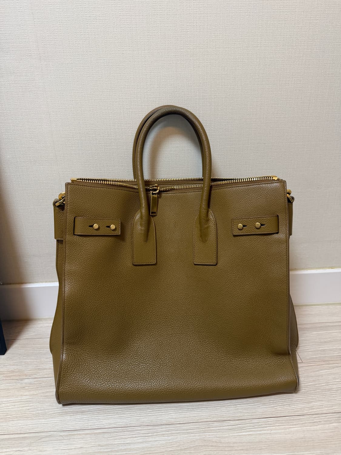 생로랑 삭 드 주르 올리브그린 상품이미지4