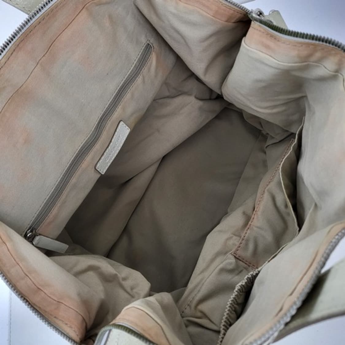 정품 지방시 페이던트가죽 나이팅게일백 상품이미지10