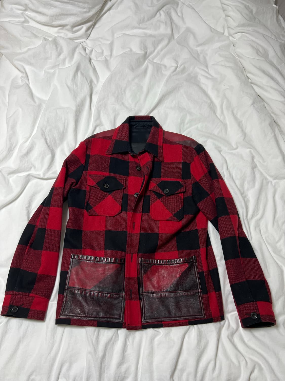 마르지엘라 버팔로 패턴 셔츠형 자켓 입니다. 상품이미지1