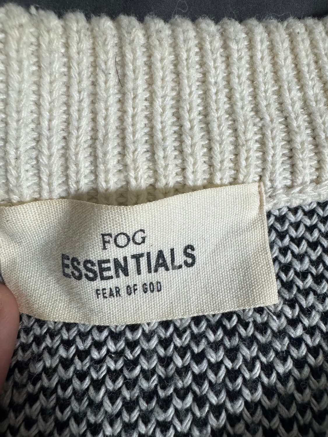 FOG ESSENTIALS 에션셀니트 스웨터  상품이미지2