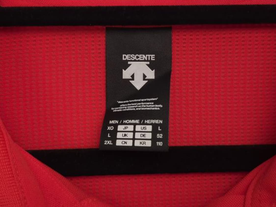 데상트 반팔티 상품이미지5